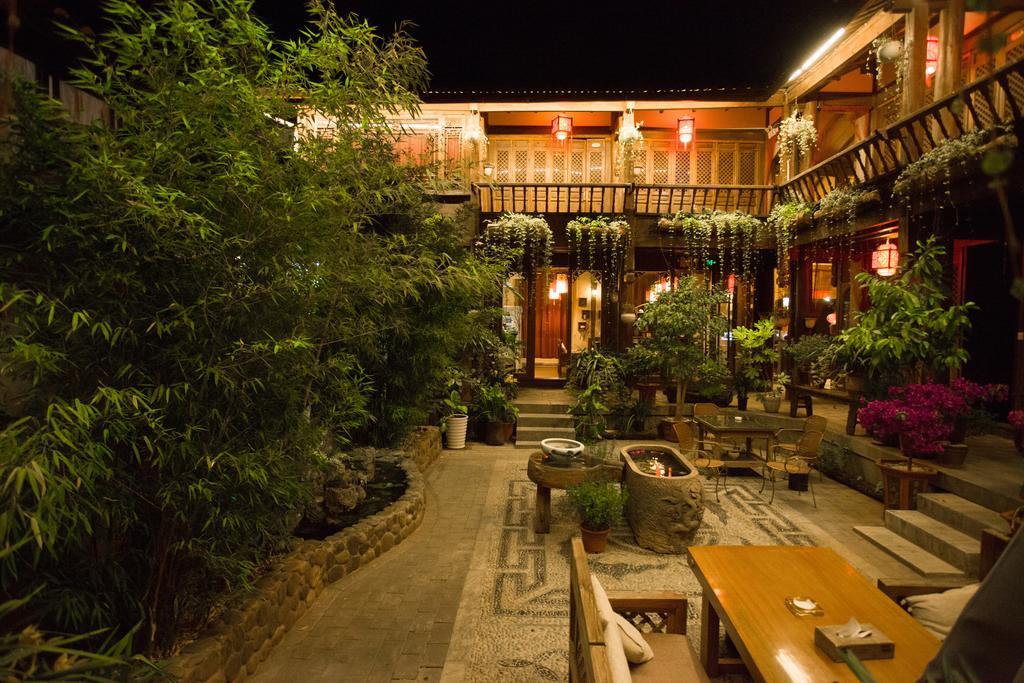Lijiang Emerald Bay Inn Exterior photo