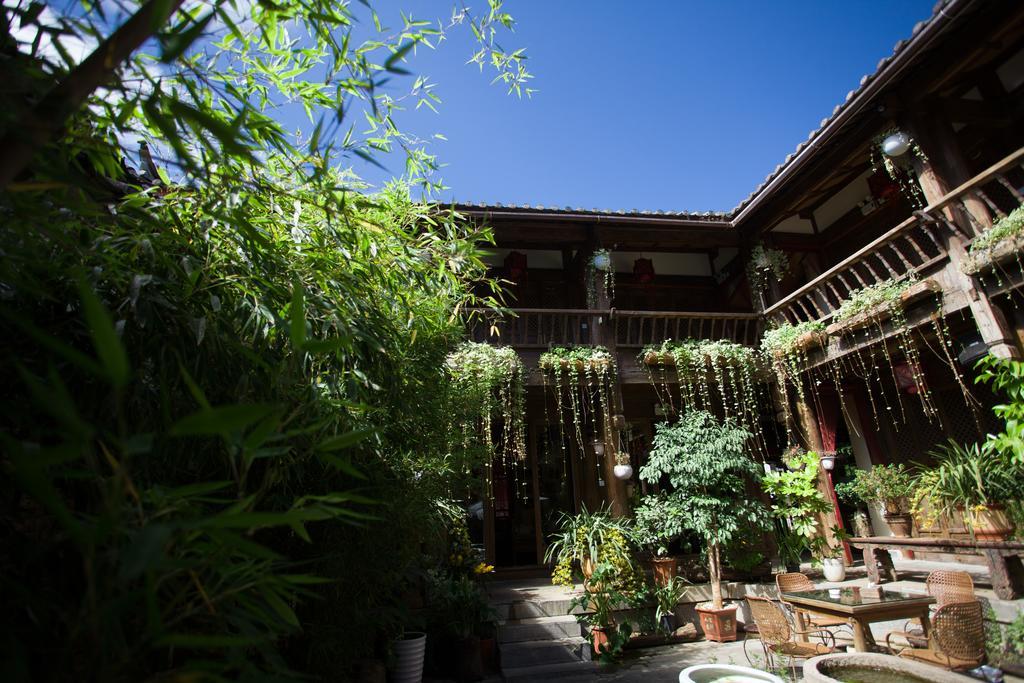 Lijiang Emerald Bay Inn Exterior photo