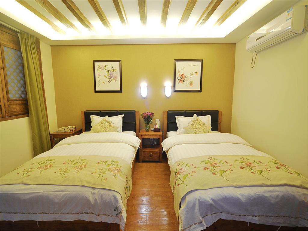 Lijiang Emerald Bay Inn Exterior photo